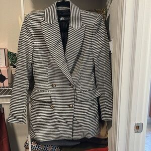 Zara XS black/white houndstooth blazer